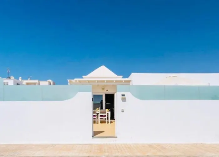 The Little White House, Suite Flower Beach 9
